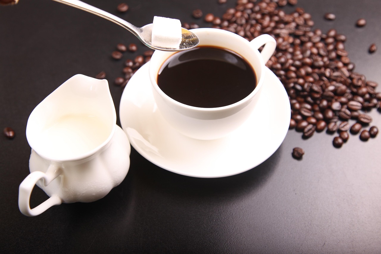 休憩中のコーヒーのイメージ